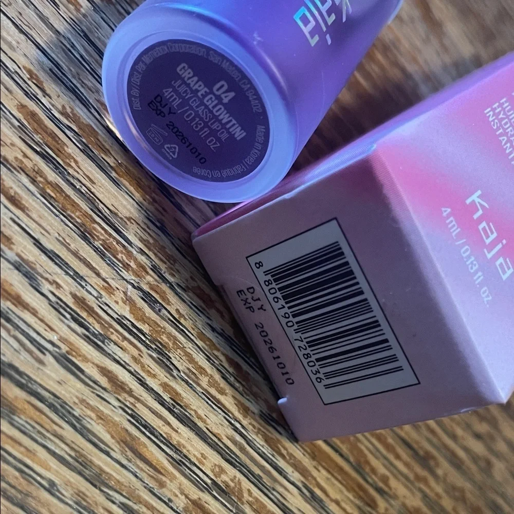 Kaja Juicy Glass Lip Oil - Vibrant Purple